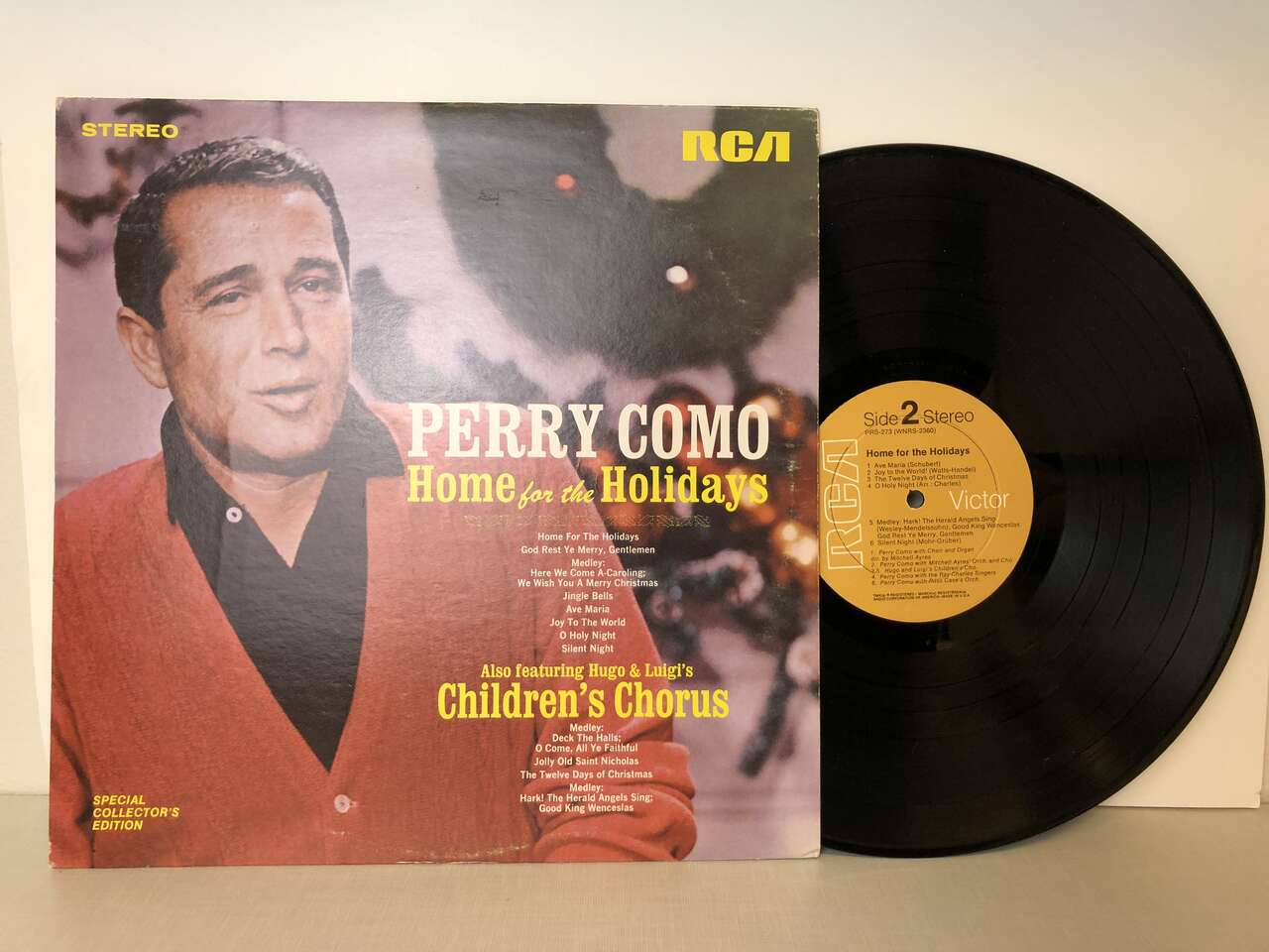 Vintage LP vinyl Christmas record albums Elvis, Perry Como, Herb Alpert, Chet Atkins, Wayne Newton, Glen Campbell, MoTab, more