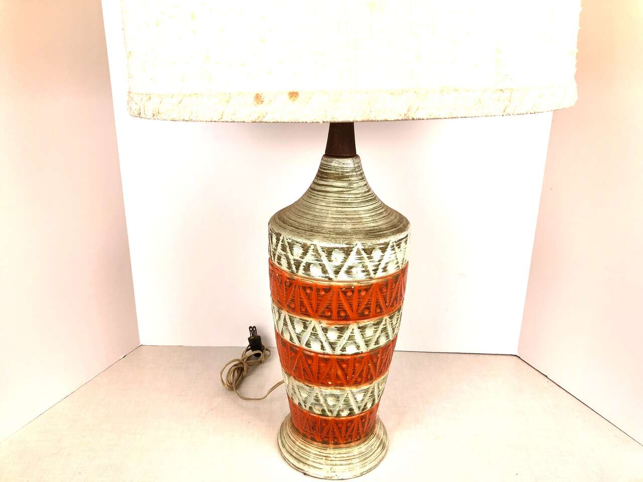 Vintage Mid Century Modern Lamps, lamps, and more glorious lamps!! MCM table lamps, floor lamps, desk lamps