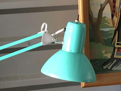 Pristine, vintage Mid Century desk lamp adjustable articulating