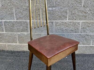 Best ever!! Vintage mid century modern butlers valet dressing chair w seat storage MCM