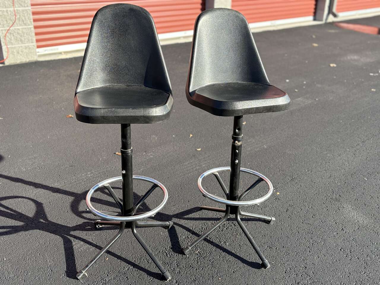 Set of two matching bar stools, Vintage mid century. Just $60 for the pair Made in USA by Comfortline