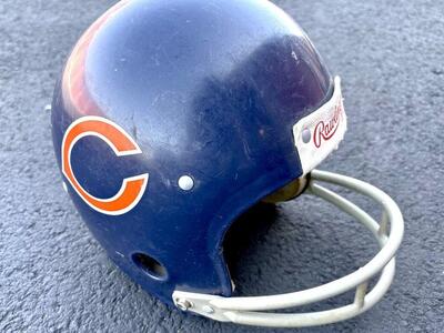 Vintage Rawlings. Chicago Bears NFL kids helmet. Awesome decoration for offce, den, or game room USA made NFL