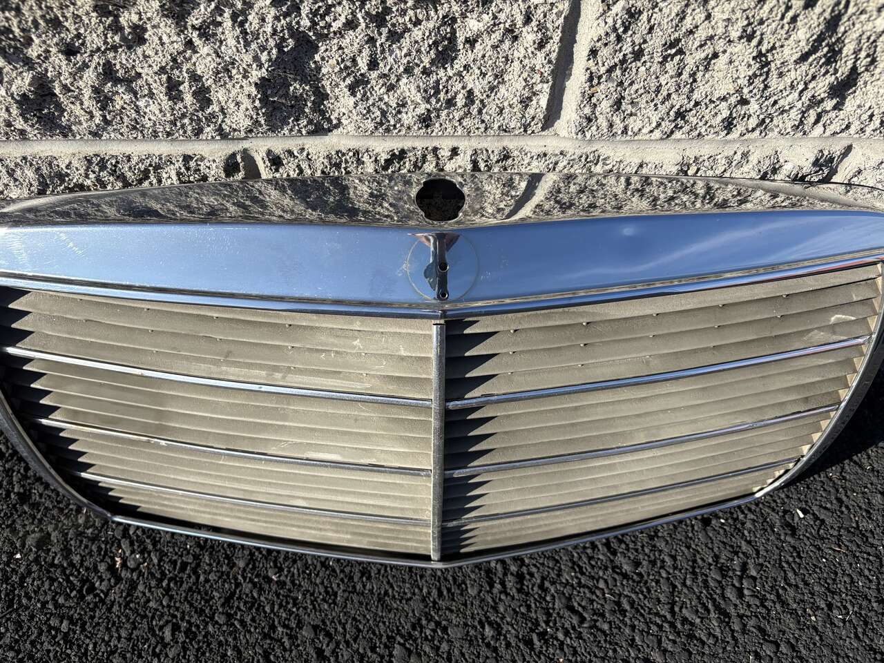 Vintage Mercedes-Benz front grille radiator chrome 1975-1985 70’s 80’s