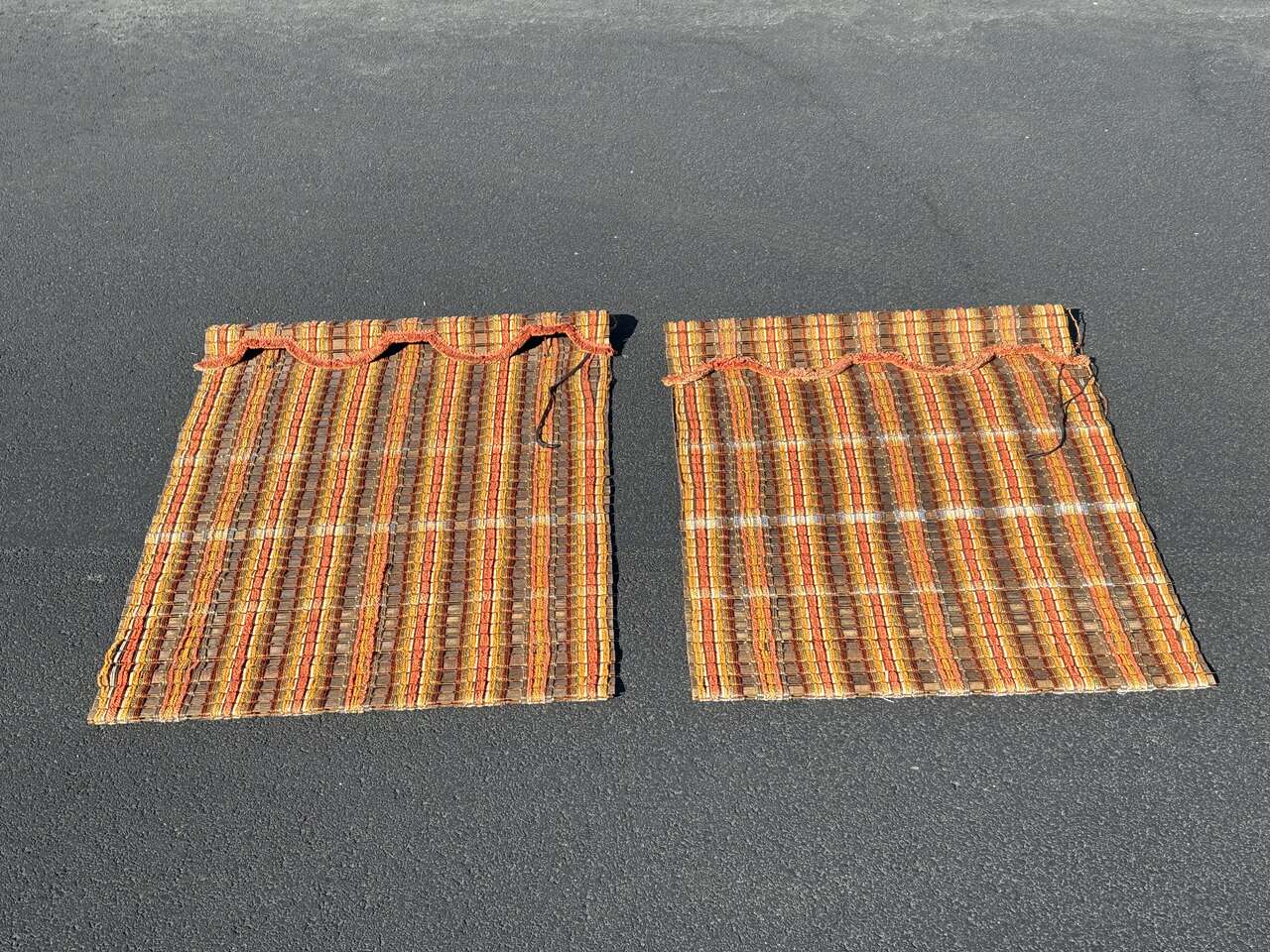 Super groovy Vintage Del Mar Woven mid century Wooden Roman Shades Plush LoomTapestey