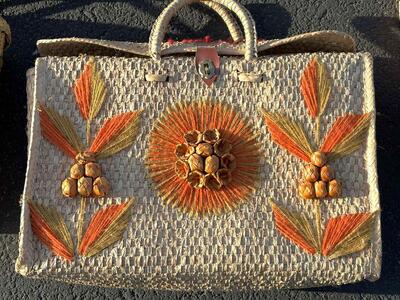 Fantastic vintage Mid Century hand woven bags, purses, totes, satchels, hand woven ️