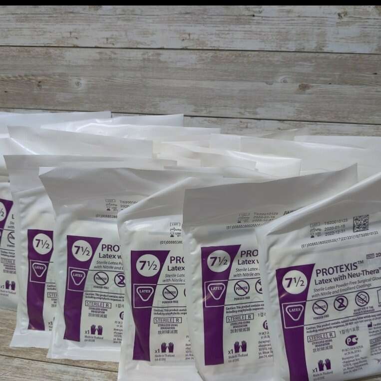 Sterile Surgical Gloves