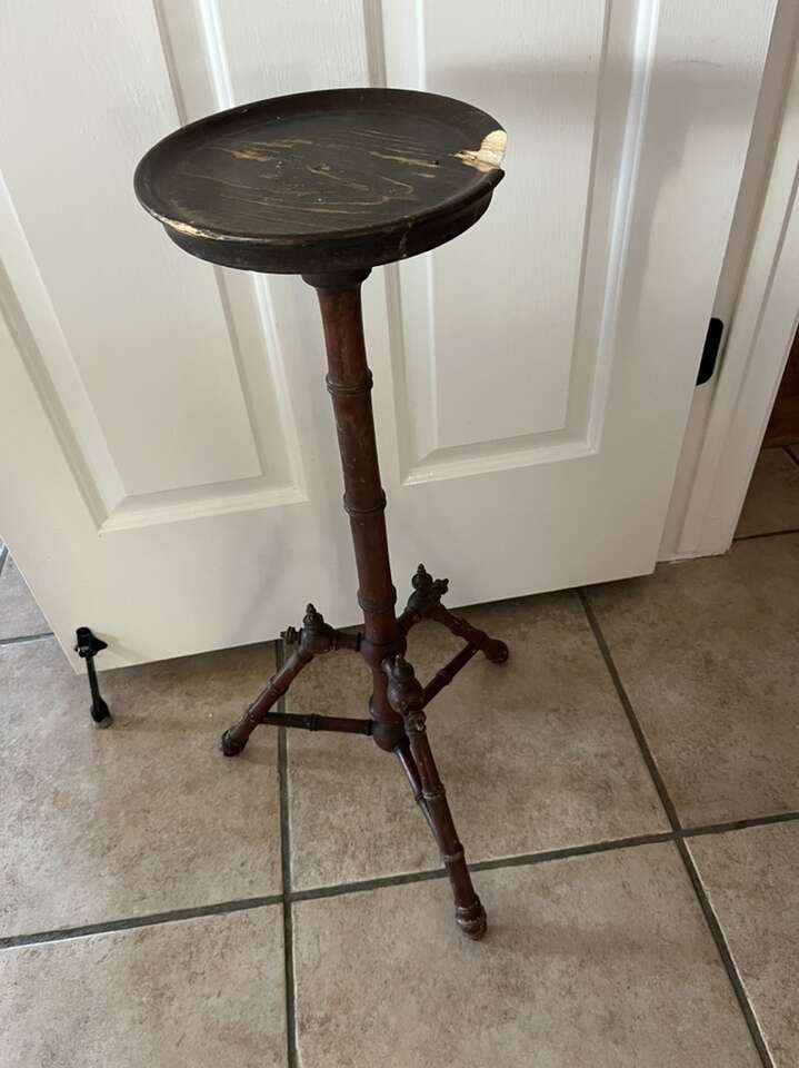 Small Antique Spindle End Table 28 Tall 9 Top