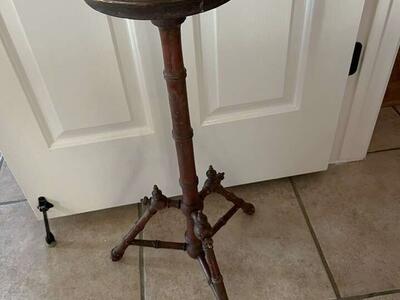 Small Antique Spindle End Table 28 Tall 9 Top