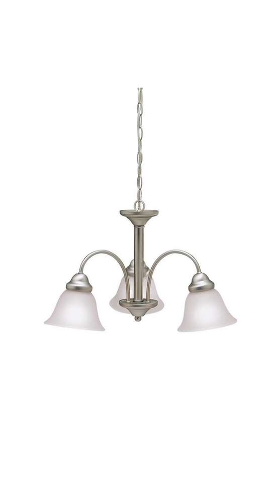 New Kichler Wynberg 3-Light Chandelier