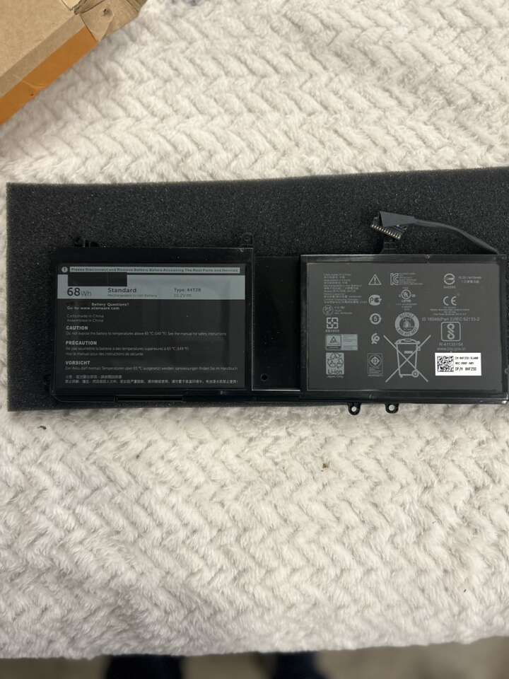 Dell Alienware 44T2R Laptop Battery