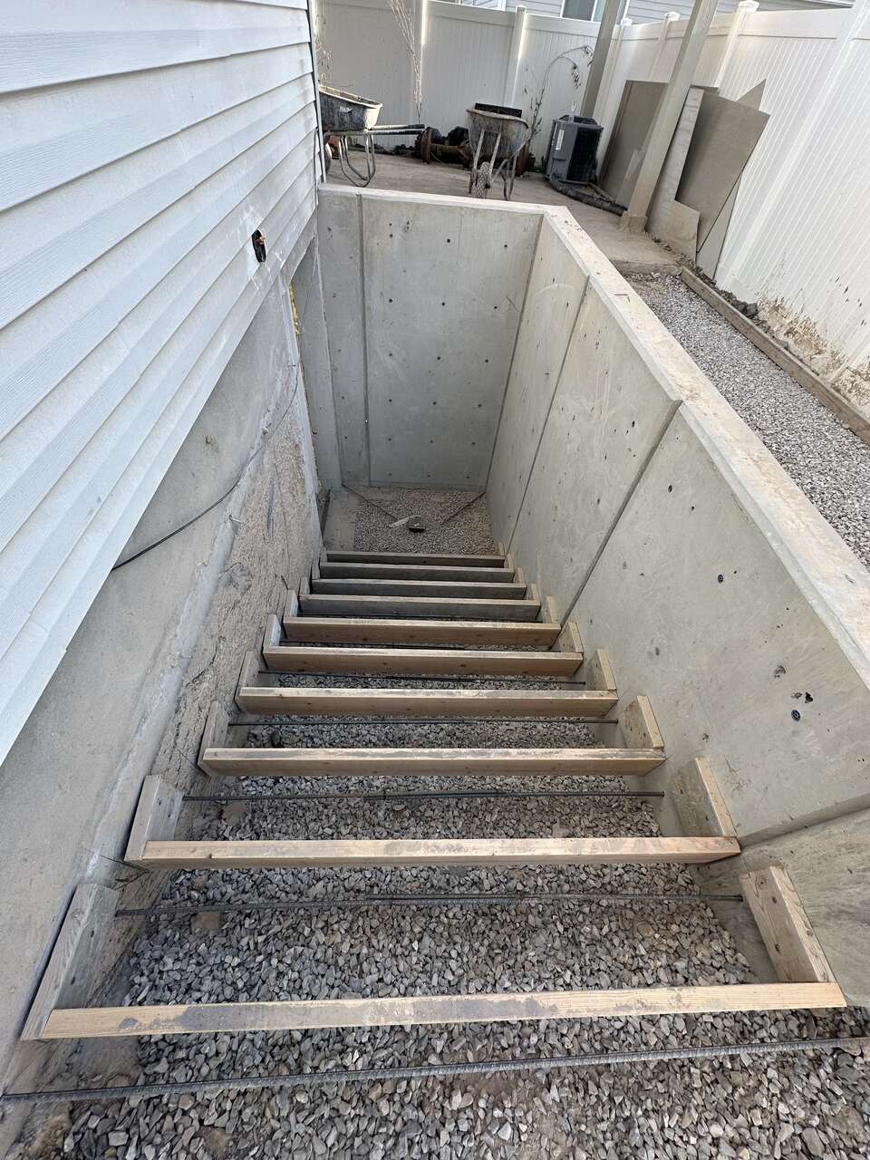 Concrete Pouring, Flatwork, Structure walls, Foundations, walk out basements, RV Pads, Shed Slabs, Hot tub Pads