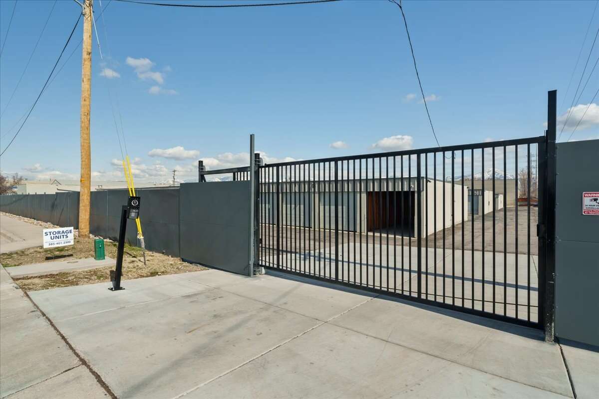 Storage Units / Self Storage / Car Storage / Boat Storage / Business Storage / Recreational Vehicles / Motorcycles