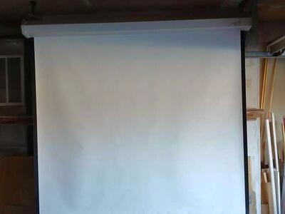 Da-Lite Projection Screen