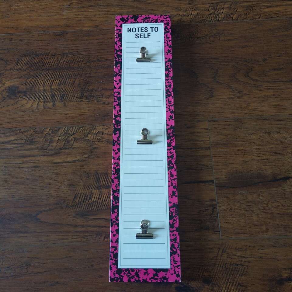 Notes To Self plaque w/ clips- dark pink and black