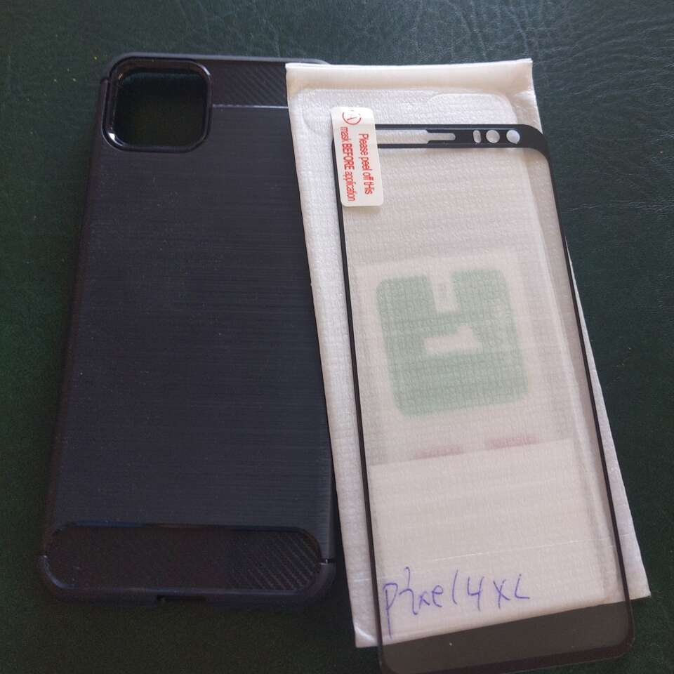 Pixel 4xl Case and Screen Protector
