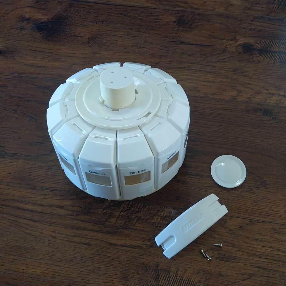 Select-A-Spice carousel storage rack