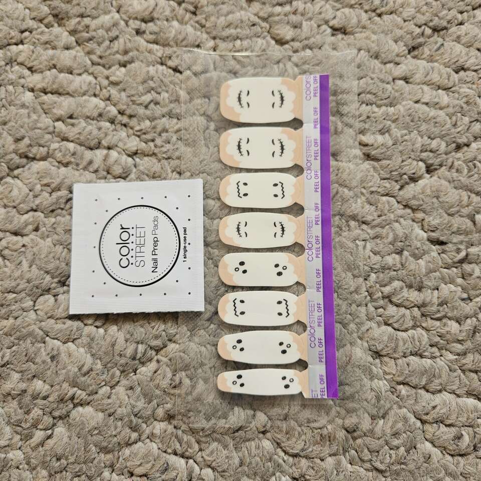 Color Street nail strips- halloween