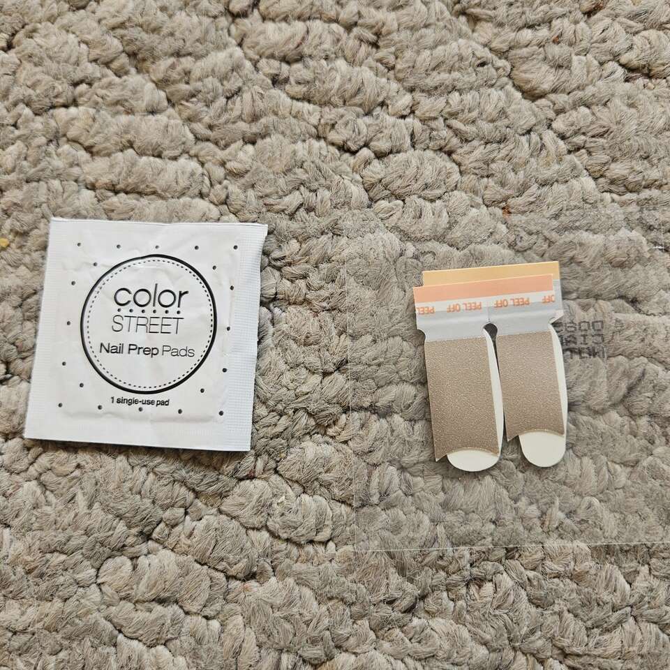 Color Street nail strips- brown and white