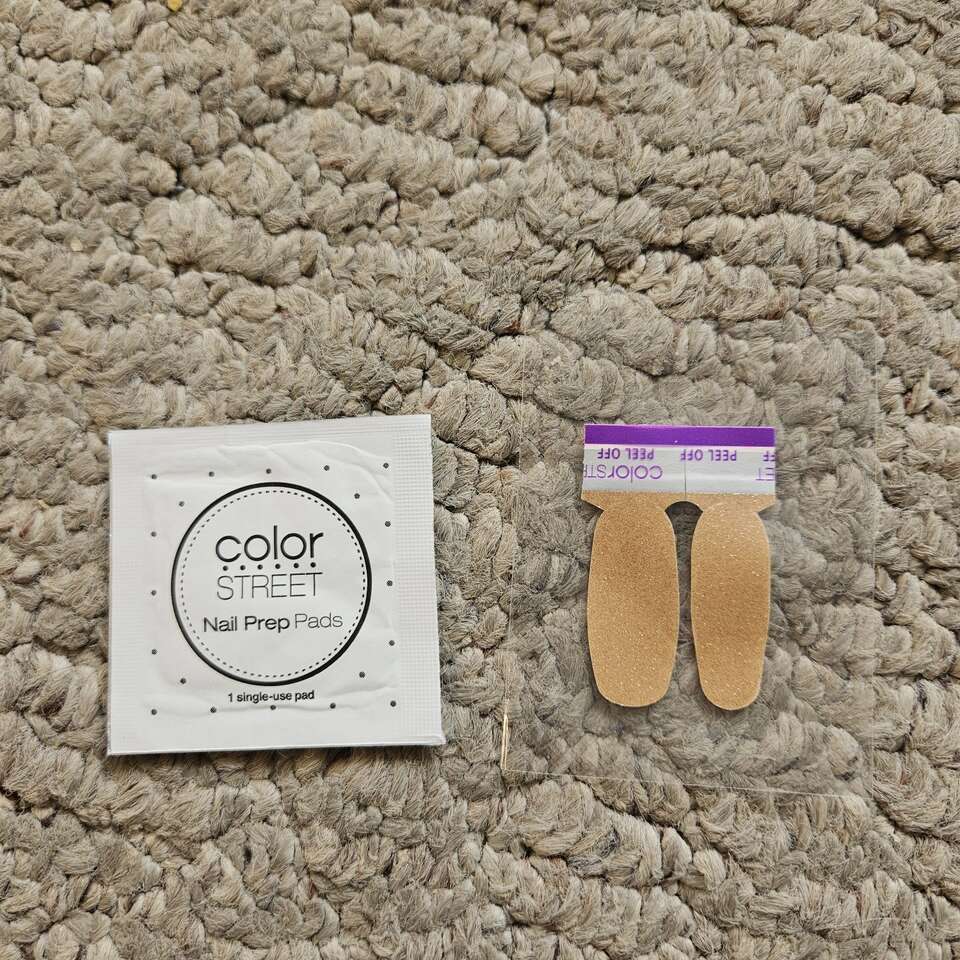 Color Street nail strips- penny