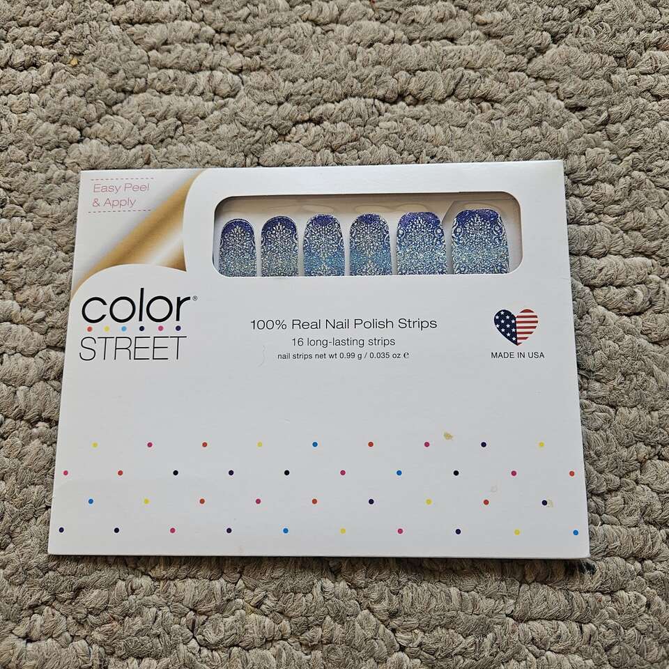 Color Street nail strips- ice