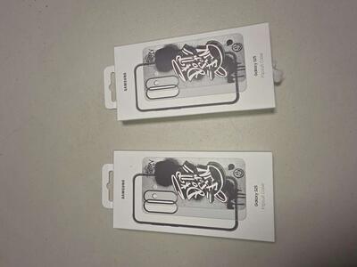 Galaxy S25 Flipsuit Case (Rugged), Black (1)