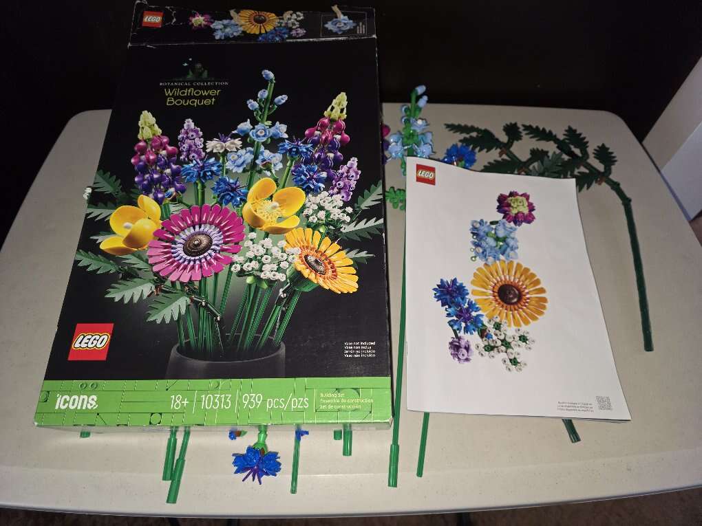 LEGO Botanicals Artificial Wildflower Bouquet