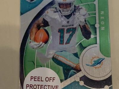 Jaylen Waddle 2022 Panini Elements Football Metal