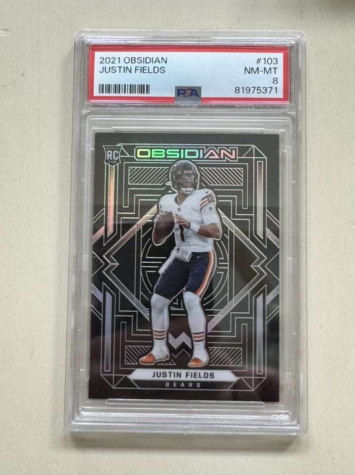 2021 Obsidian Justin Fields Rookie #103 PSA 8