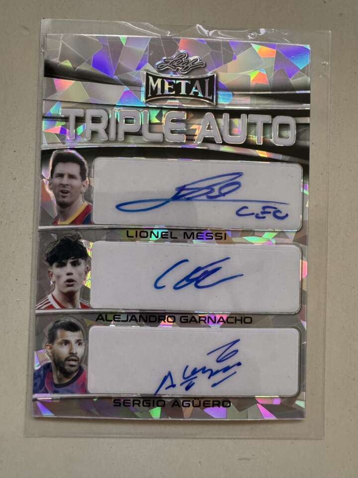Leaf Metal Triple Auto Messi/Garnacho/Aguero /6