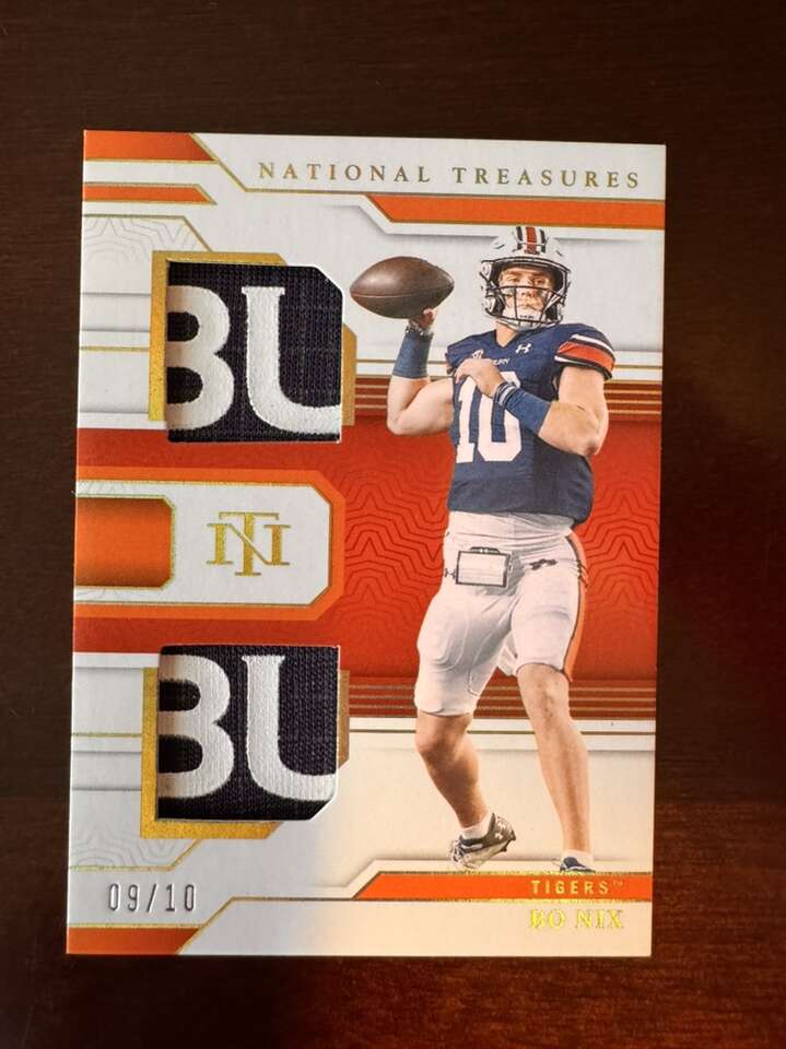 2024 National Treasures Collegiate Bo Nix /10