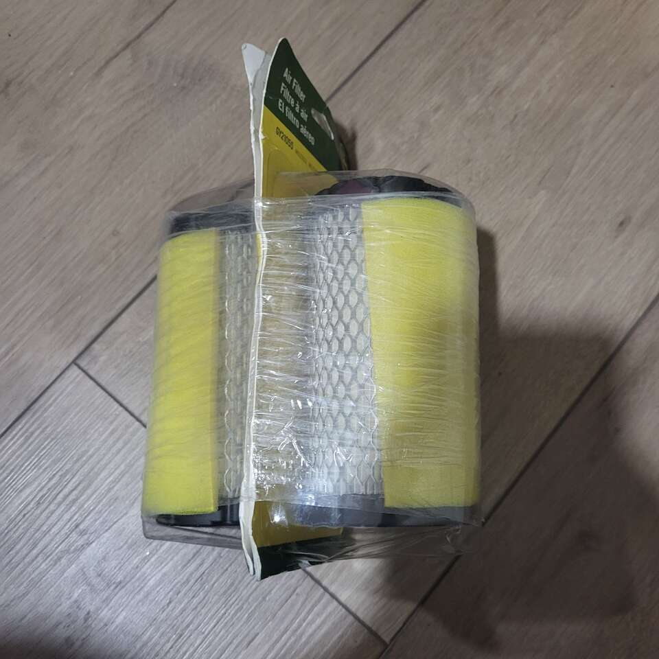 John Deere OEM Air Filter GY21055 (2)
