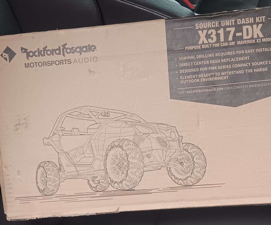 New Can Am X3 Rockford Fosgate dash kit