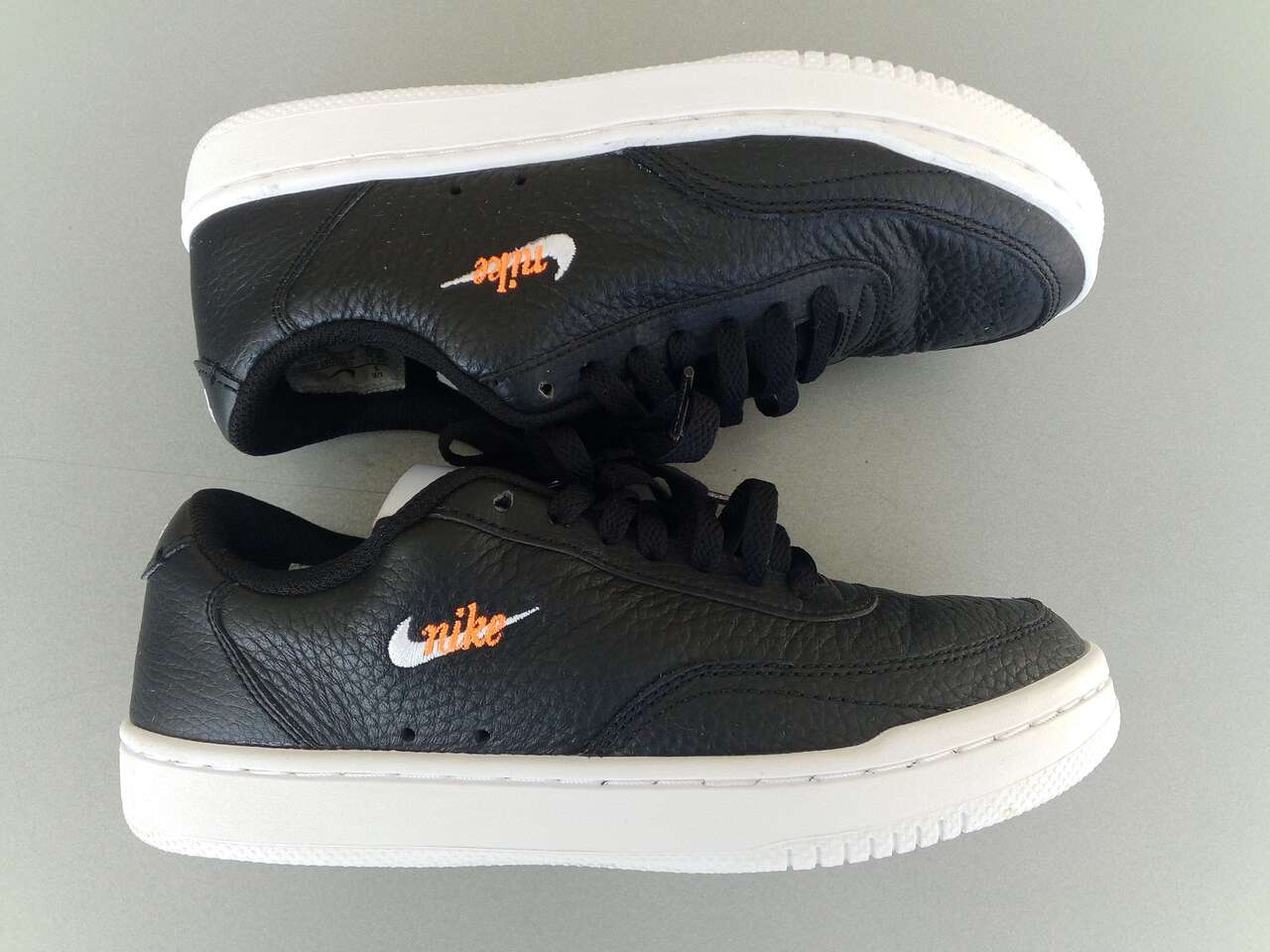 Nike Women's Sport Sneakers Black Size 5