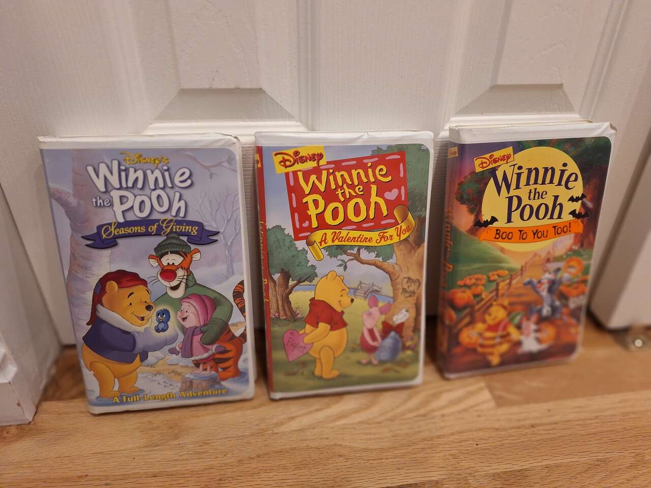 Lot of 3 Winnie the Pooh VHS Tapes Valentines Christmas Halloween Holidays