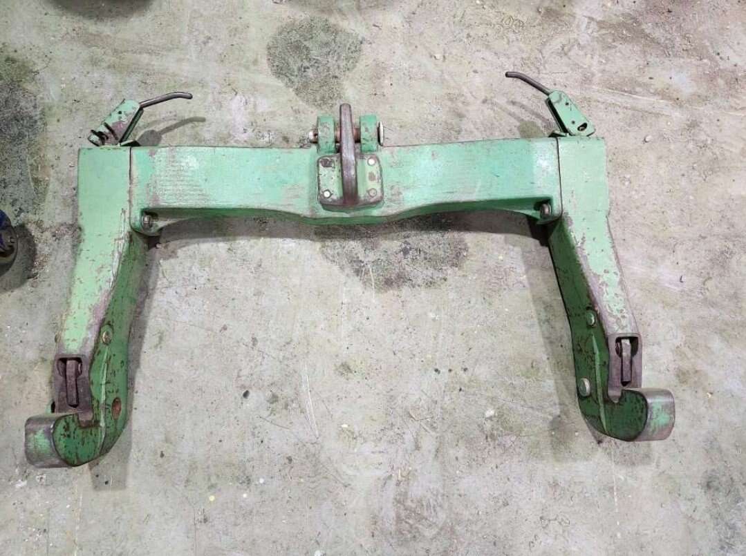 John Deere Quick Hitch