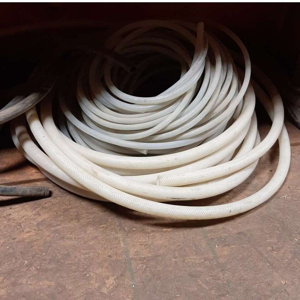 Anhydrous Hose