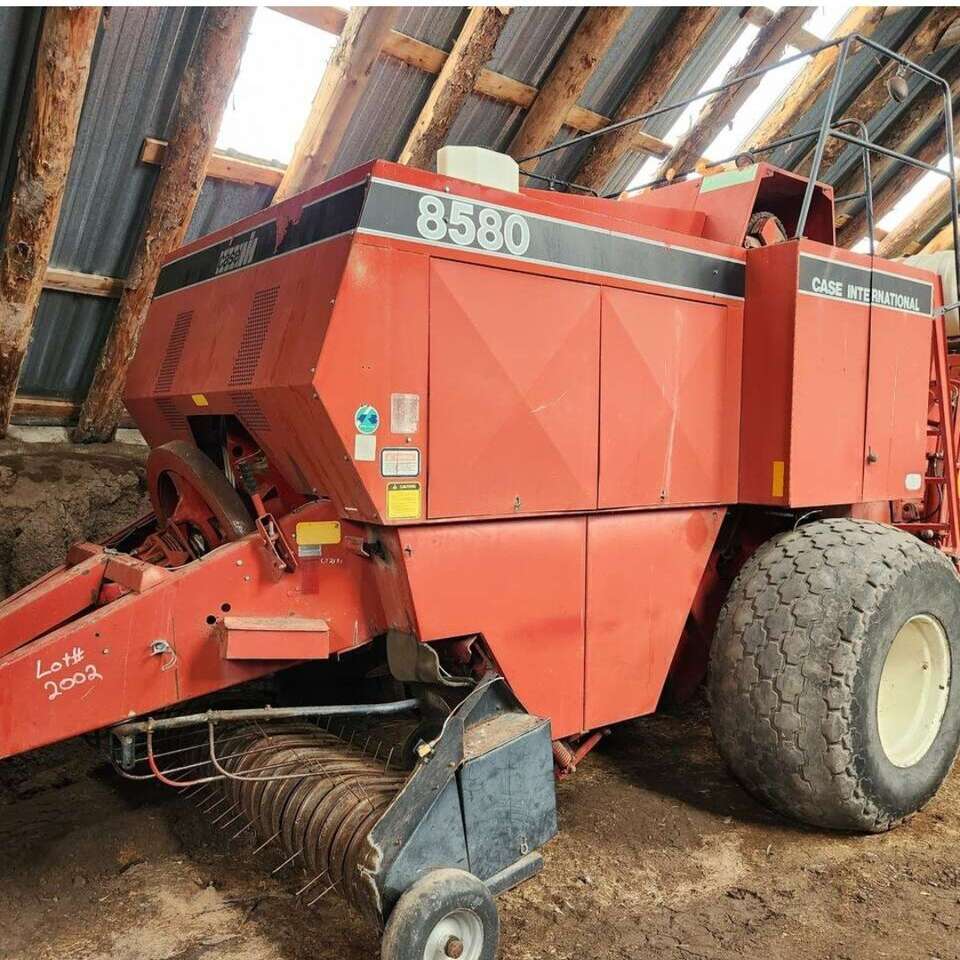 8580 Case Ton Baler