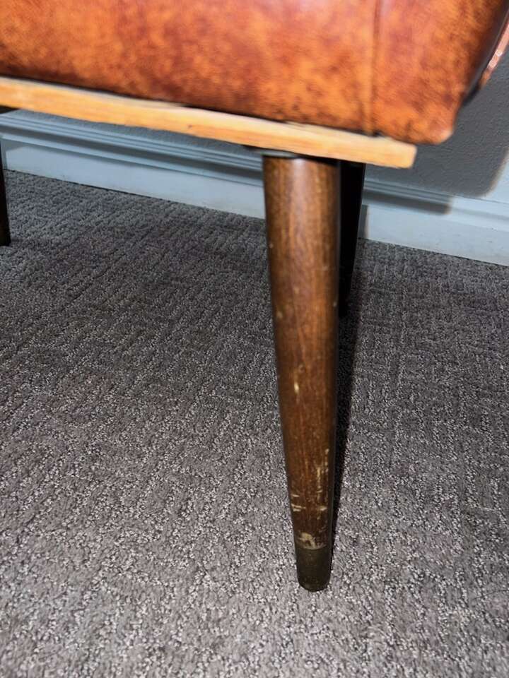 Perarl-wick Mid Century Modern Personal Butler Cha