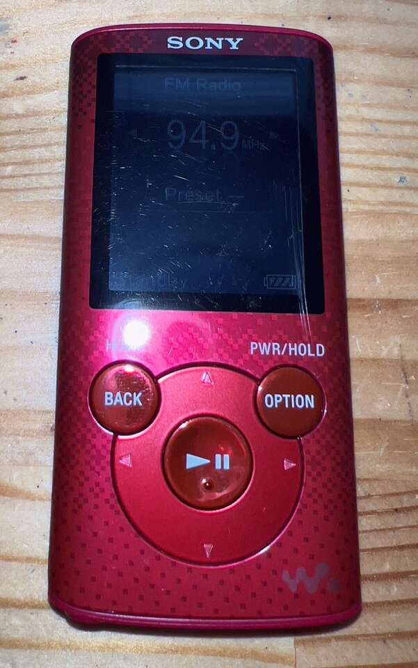 Sony Walkman Digital Media Player NWZ-E383