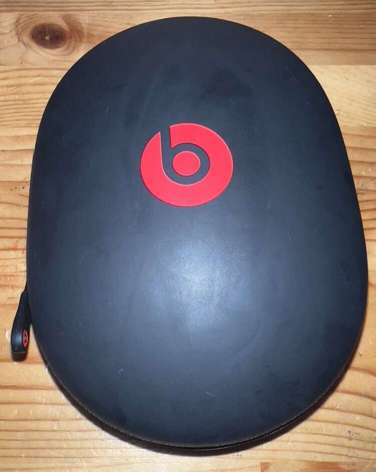 Beats Hard Case