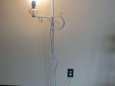 Vintage clear hobnail candlestick iron floor lamp