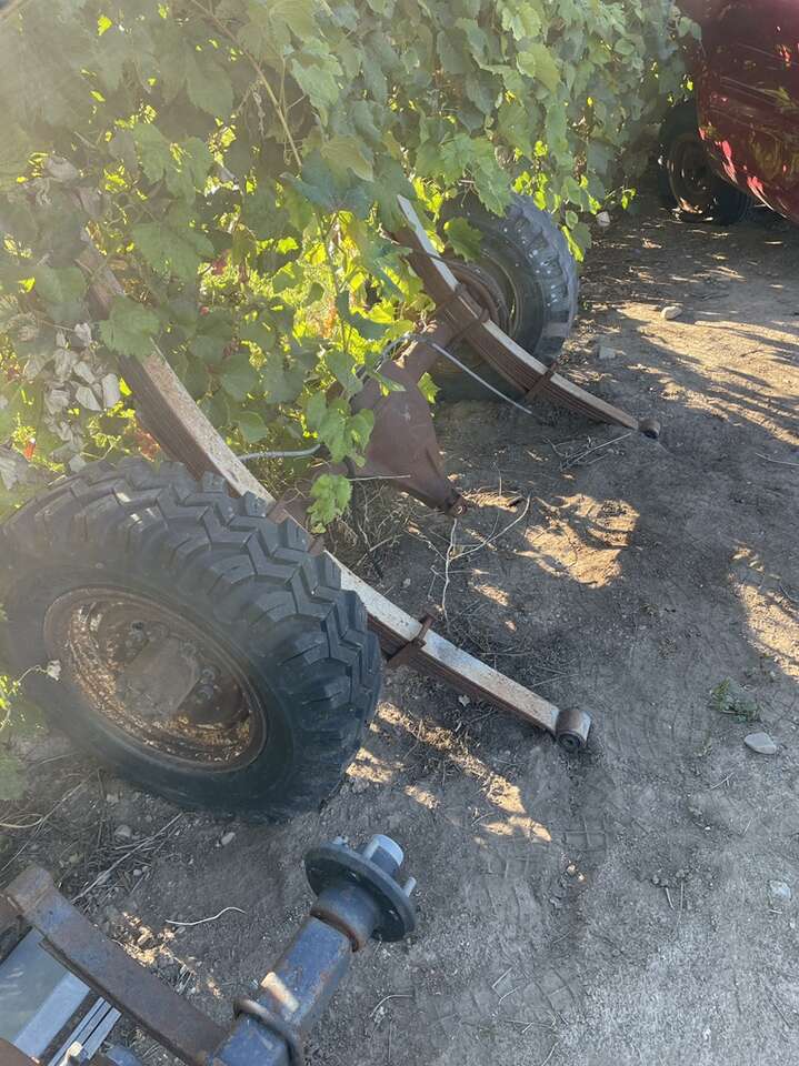 1 Ton Dually Axle