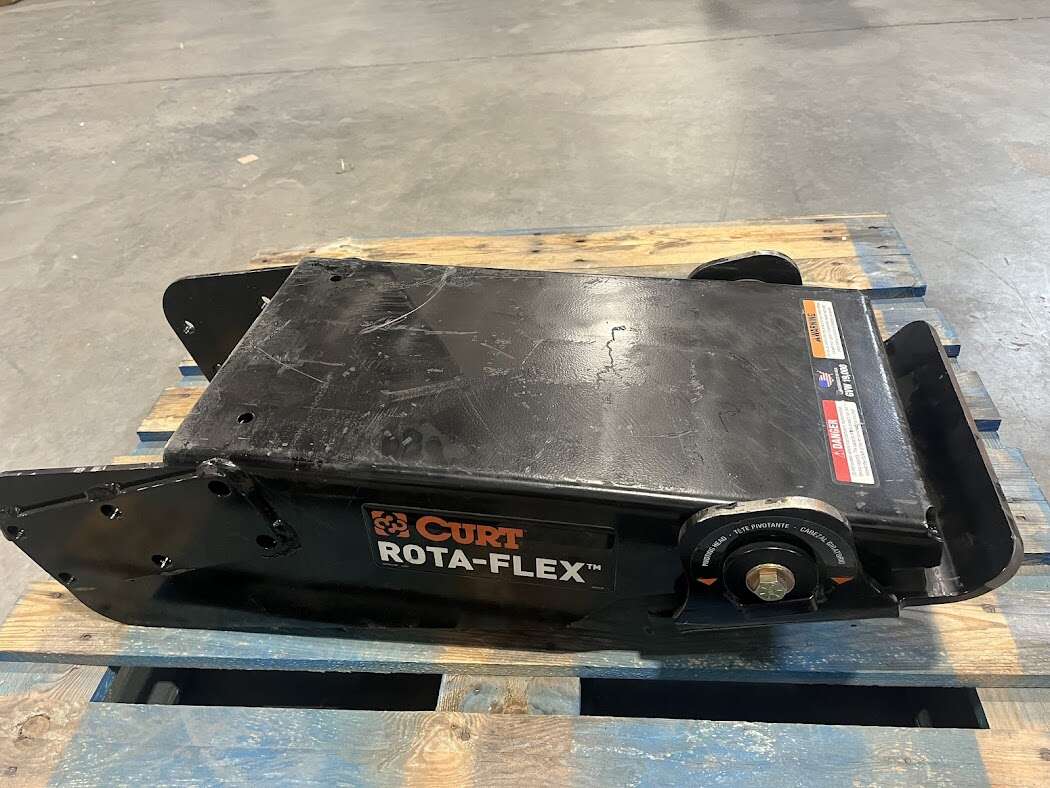 NEW! Curt Rota-Flex 5th Wheel Pin Box