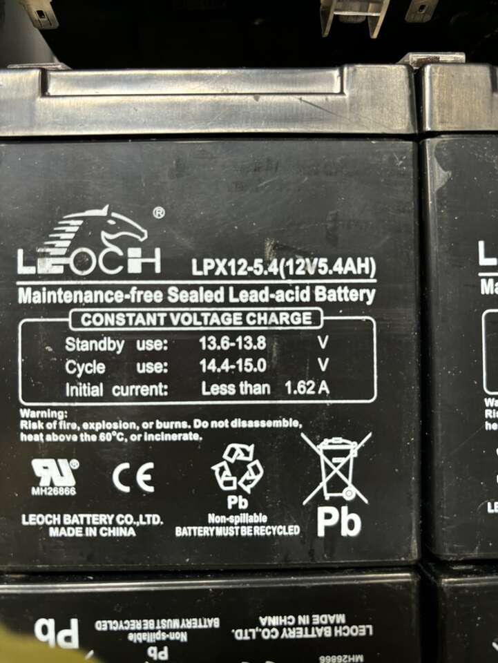 6  - 12 volt 5.4Ah ups battery new