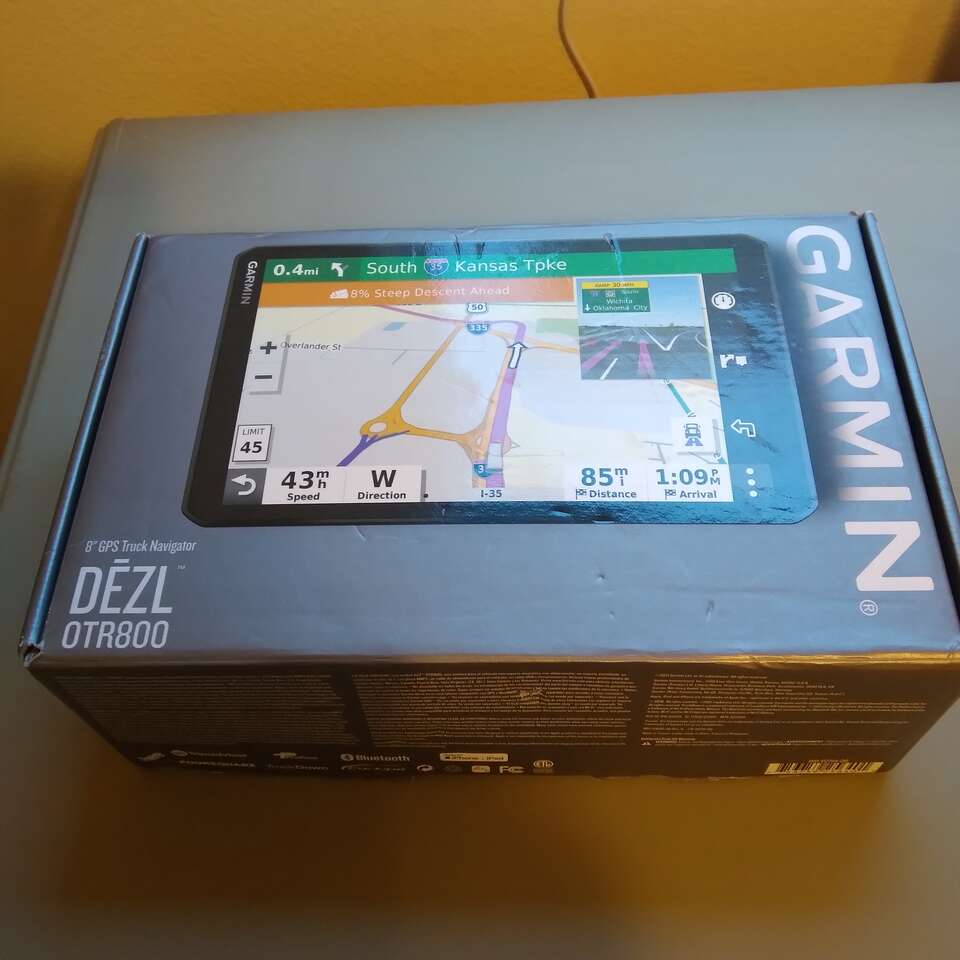 Garmin GPS 8000 moving soon!!