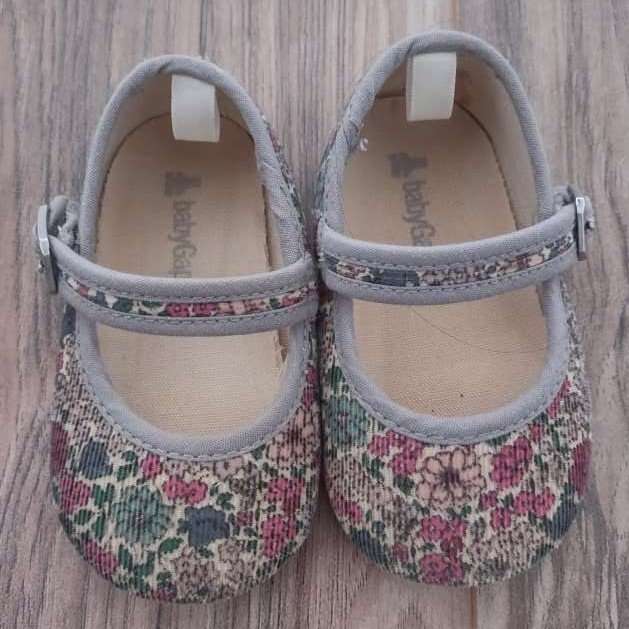Baby Gap Floral Shoes. 12-18 Months or Size 4