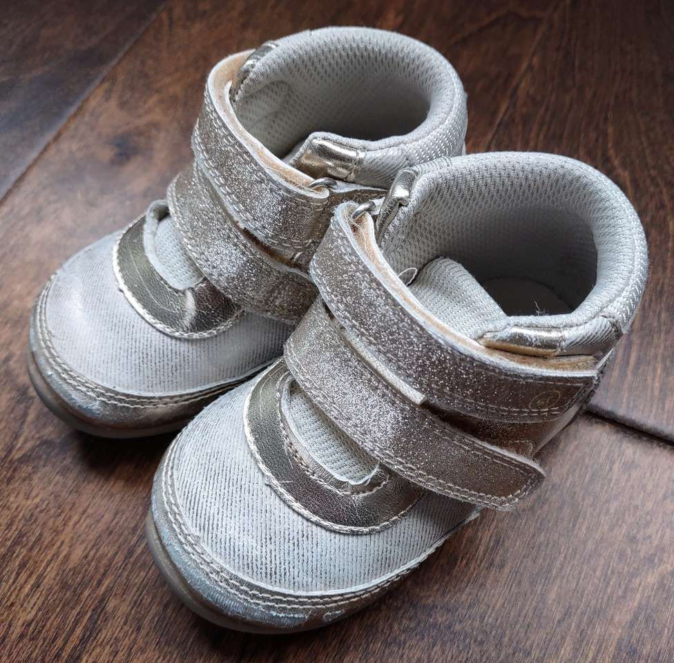 Toddler Girl Size 5, Gold, Stride Rite High Tops