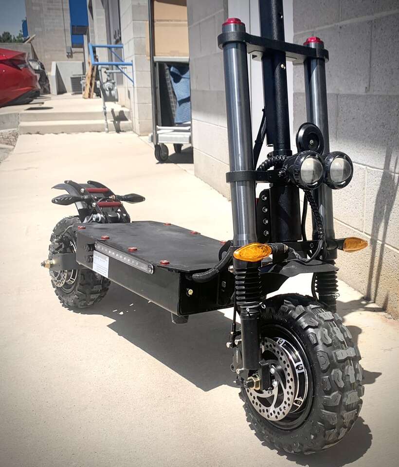 6000W 67V Dual Motor Electric Scooter E-scooter
