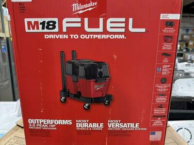 New Unopened Milwaukee Wet/Dry Vac.
