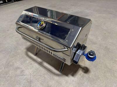Magma Newport infrared Grill.